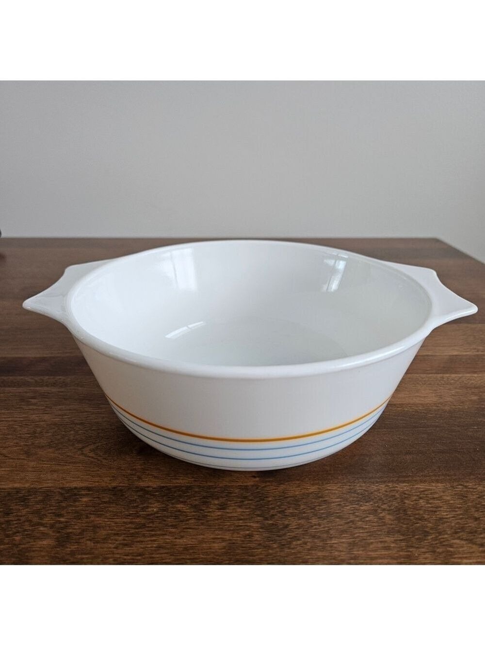 Vintage Pyrex England "Zoom" series casserole dish/serving bowl